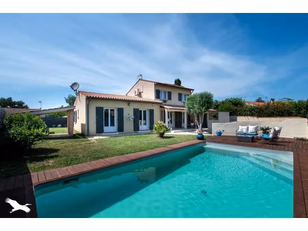 vente maison 6 pièces 156 m² pins-justaret (31860)
