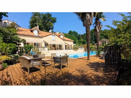 vente villa 9 pièces 266 m² à foulayronnes (47510)  380 000 €