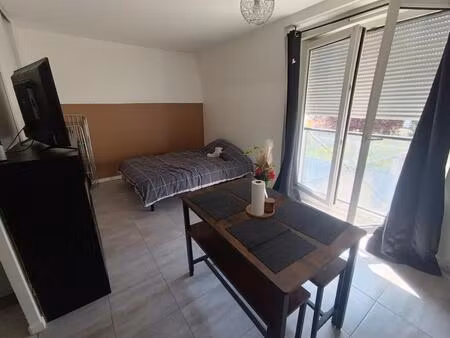 location appartement 1 pièce 25m² caen 14000