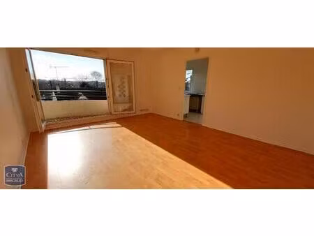 location appartement 2 pièces 47m² corbeil essonnes 91100