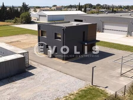 location local d’activités arles 13200 593m²