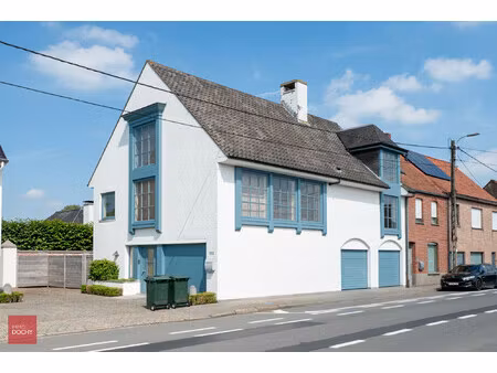 huis te koop in waregem met 4 slaapkamers