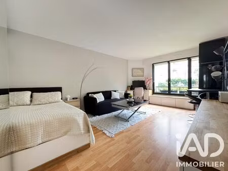 appartement à issy-les-moulineaux (92130)