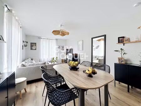 maison à vendre de 5 pièces de 100 00 m²
