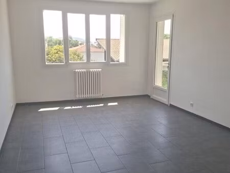 saint gaudens bel appartement t3 entierement renove