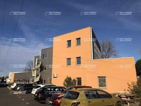 location bureaux 75 m² à 281 m²