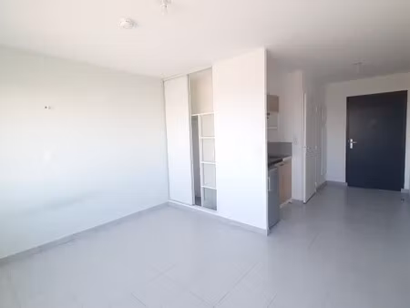 location appartement 1 pièce 21m² tours 37200