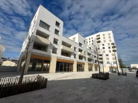 location commerce villenave d ornon 33140 73m² à 455m²