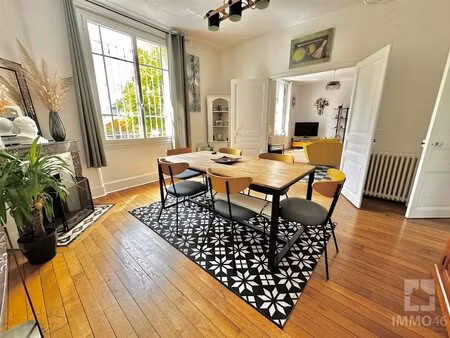 maison bourgeoise 6 chambres sur 1000m² de terrain