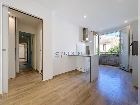 appartement t3 de 74 m² entrée centre-vile