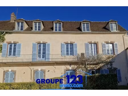 appartement de charme sur les quais.