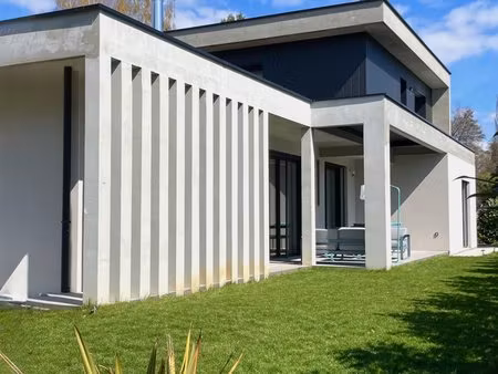 maison contemporaine - haut standing et studio indépendant - proche centre