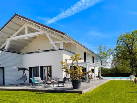 divonne-les-bains maison contemporaine - calme  vue et piscine