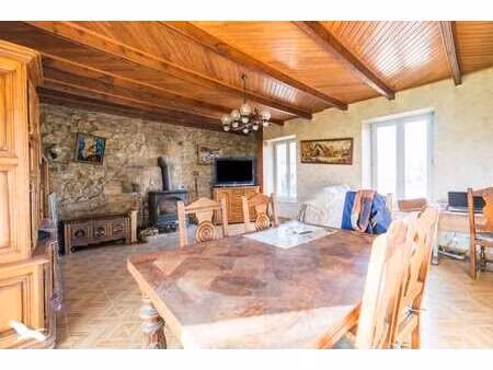 vente longère et corps de ferme à cavan (22140) : à vendre / 103m² cavan