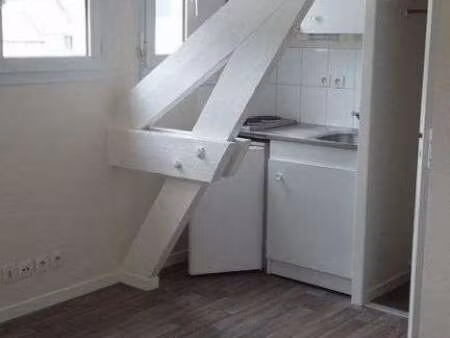 location appartement t1 à caen (14000) : à louer t1 / 18m² caen