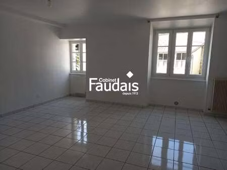 location appartement t1 à isigny-sur-mer (14230) : à louer t1 / 33m² isigny-sur-mer
