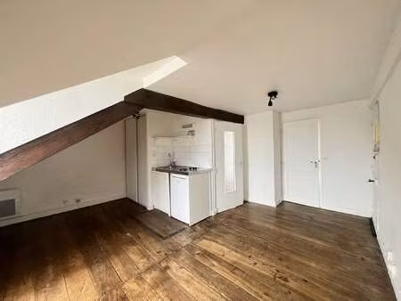 location appartement 2 pièces à rennes centre ville (35000) : à louer 2 pièces / 22m² renn