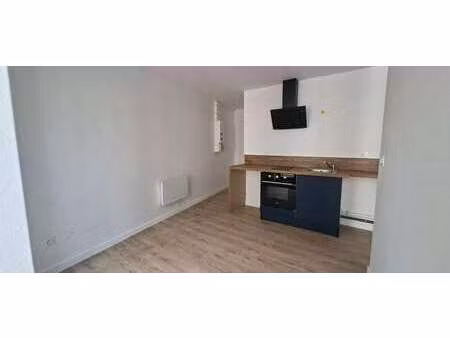 location appartement t1 à saint-étienne (42000) : à louer t1 / 21m² saint-étienne