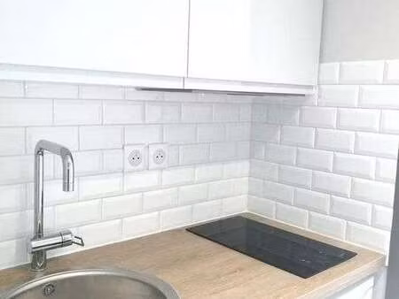 location appartement t1 meublé à saint-étienne (42000) : à louer t1 meublé / 18m² saint-ét