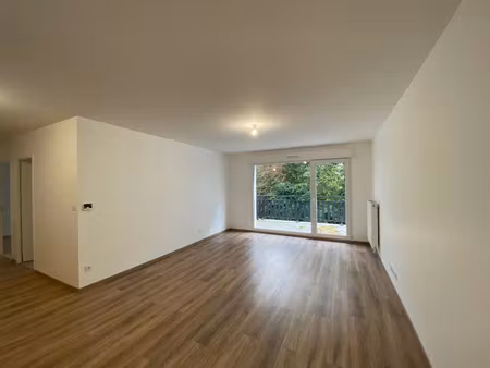 location appartement 3 pièces 66 m² à saint-jean-de-la-ruelle (45140)