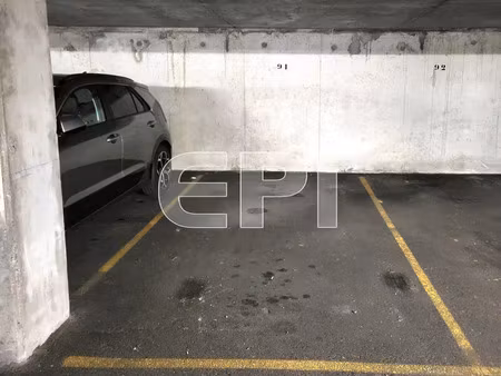 vente garage saumur (49400)