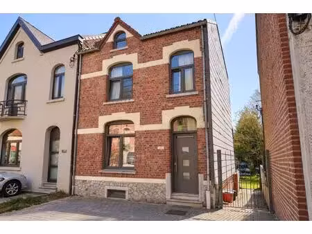 maison à vendre à avenue des combattants 131 131 court-saint-étienne (vbe36239)