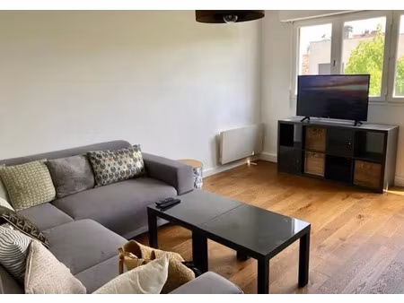 location appartement 2 pièces 55 m² à talence (33400)