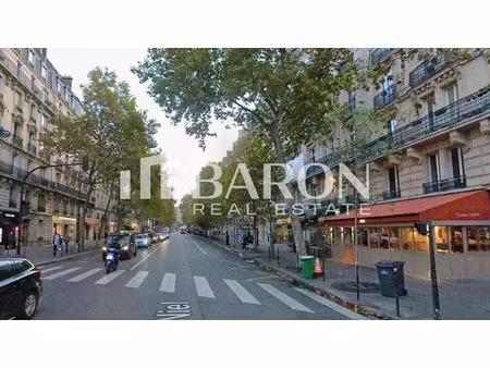 location locaux professionnels 1 pièce 25 m² à paris 17ème (75017)  2 100 €