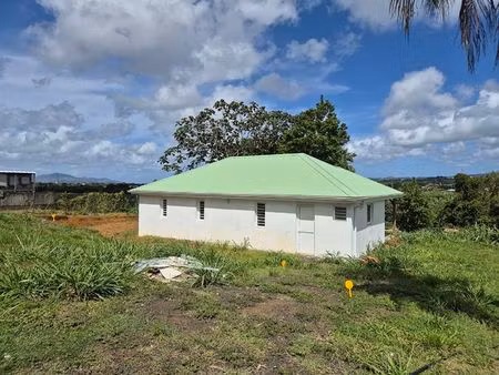 a vendre : maison neuve 4 pièce(s) au lamentin