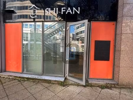 location commerce nanterre 92000 91m²