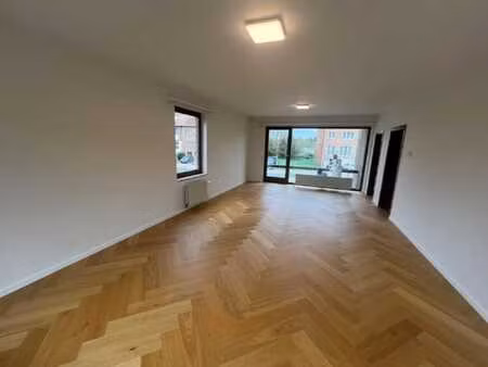 magnifique appartement 130m²  3 chambres à braine-l'alleud