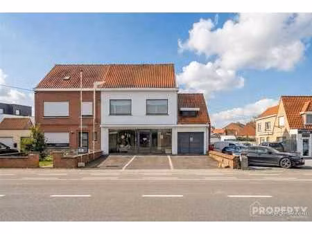 commerce avec appartement