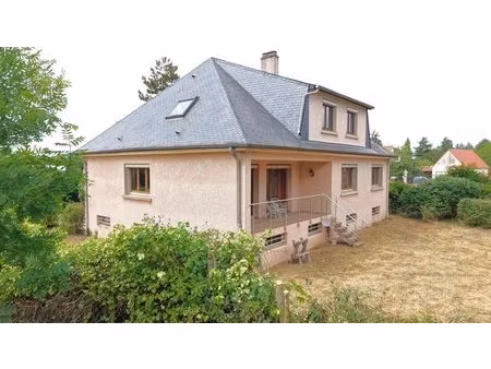 courgent : maison - 203m² sur 1380m2 de jardin - 5 à 6 chambres
