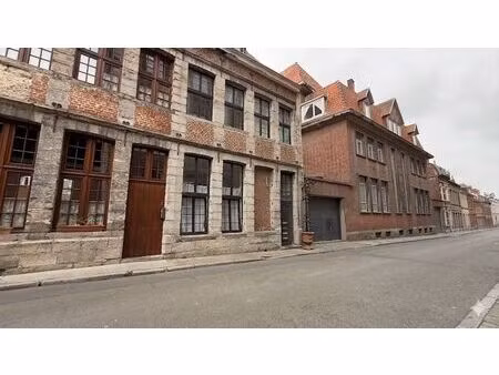 immeuble de rapport à vendre avec 4 chambres   tournai (vbe36438)