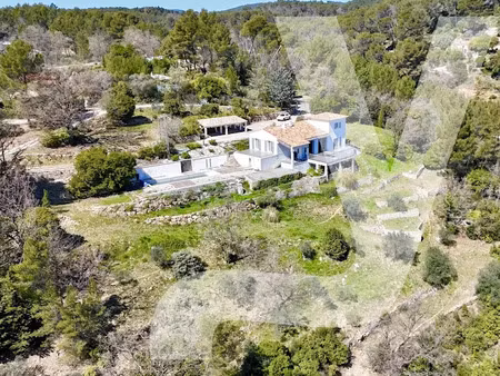 vente maison 5 pièces 199 m² à draguignan (83300)  649 000 €