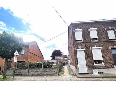 maison à vendre à rue des ecoles 8 la louvière (vbe36259)