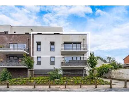 appartement 2 chambres avec balcon et parking couvert