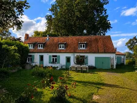charmante fermette 4 façades avec jardin