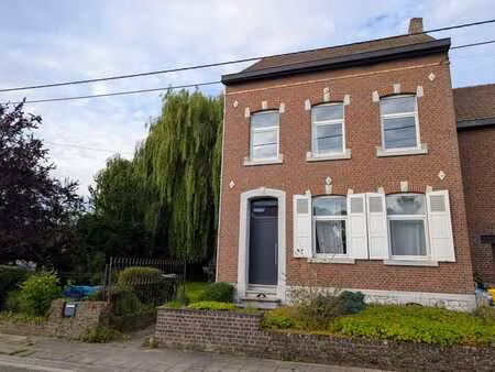 maison de caractère 4 ch de 238m² (cfr peb) à poucet
