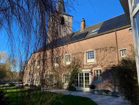 propriété d'exception 530m² 6 chambres piscine tb jardin 50a