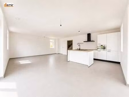 maison neuve 3 ch & cour - peb a