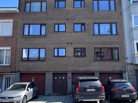 appartement 2 chambres à vendre à berchem-sainte-agathe