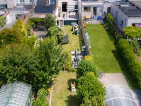 magnifique maison rénovée avec grand jardin