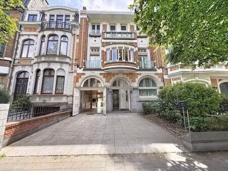 anderlecht - bien unique! propriété de +/- 705m² + jardin