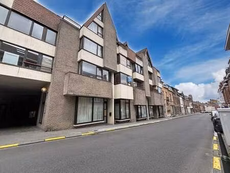 studio rénové en plein centre