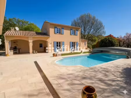 vente maison 5 pièces 171 m² à le thoronet (83340)  529 000 €