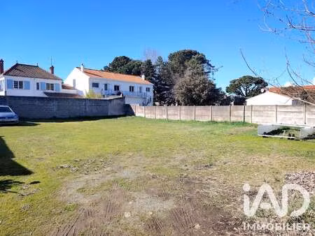 vente terrain à fromentine (85550) : à vendre / 880m² fromentine