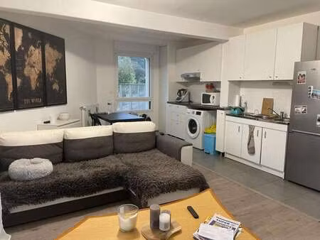 location appartement 2 pièces à noyal-châtillon-sur-seiche (35230) : à louer 2 pièces / 44