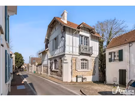vente maison 8 pièces 180 m² à l'etang-la-ville (78620)  980 000 €