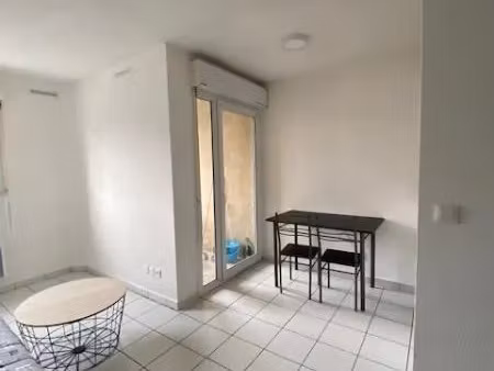 location appartement 1 pièce 19 m² à perpignan (66100)